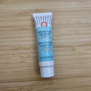 First aid beauty moisturizer